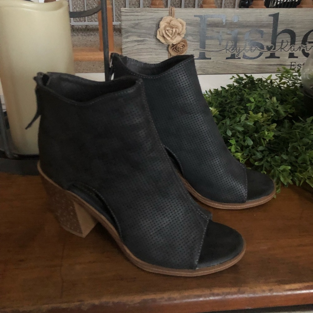Grey open toe booties